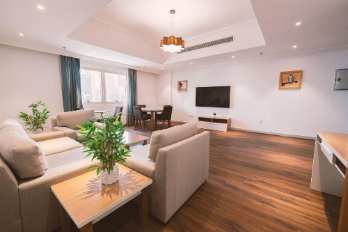 Magnum Hotel Suites image 14