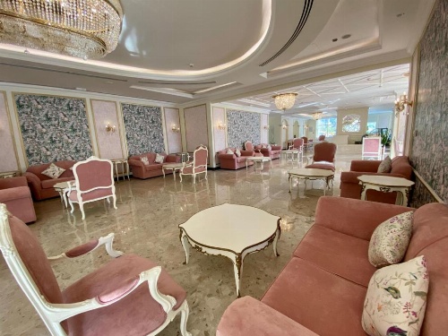 Magnum Hotel Suites image 22