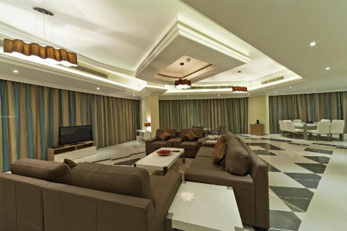 Magnum Hotel Suites image 33