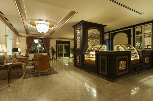 Magnum Hotel Suites image 42